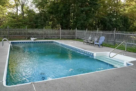 81 Top Deck Lane Newport Town VT 05857