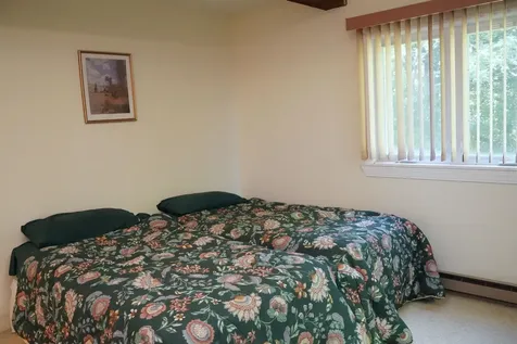 81 Top Deck Lane Newport Town VT 05857