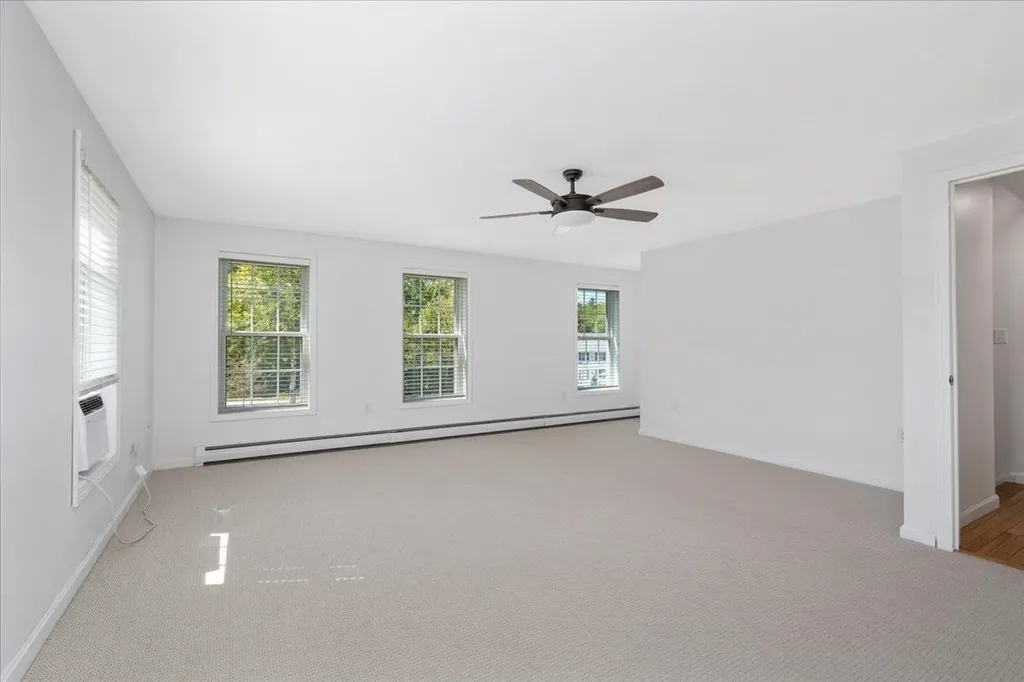 44 Pheasant Run Drive Chester NH 03036