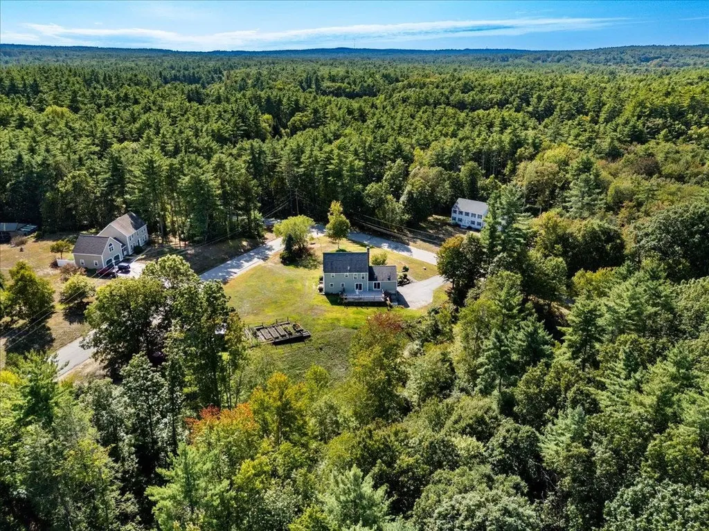 44 Pheasant Run Drive Chester NH 03036