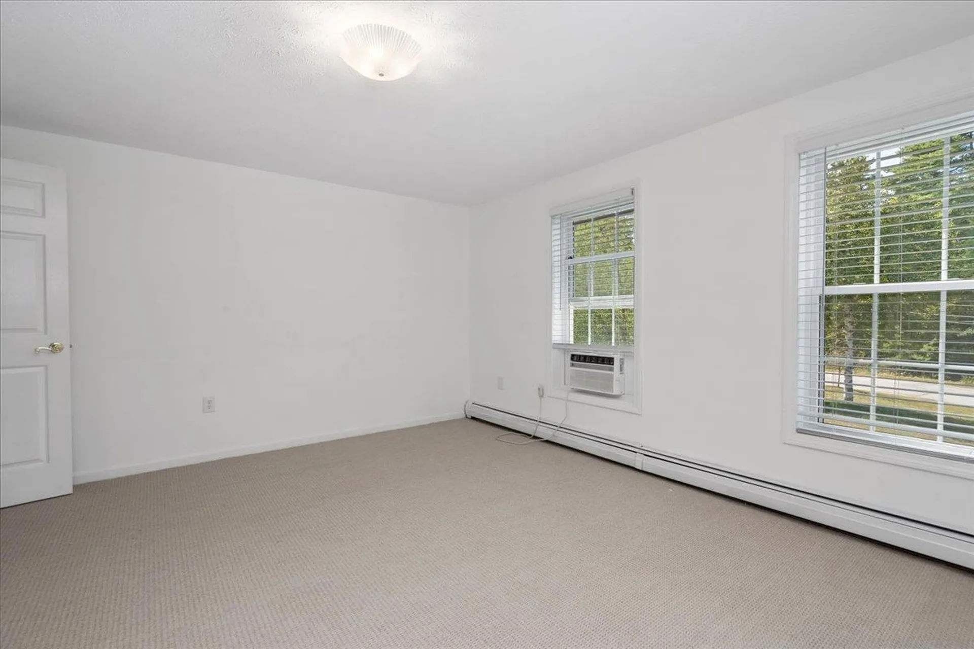 44 Pheasant Run Drive Chester NH 03036