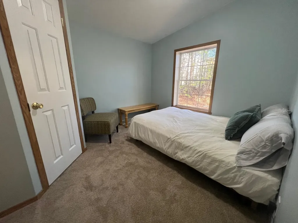 16 Bennett Way Newmarket NH 03857