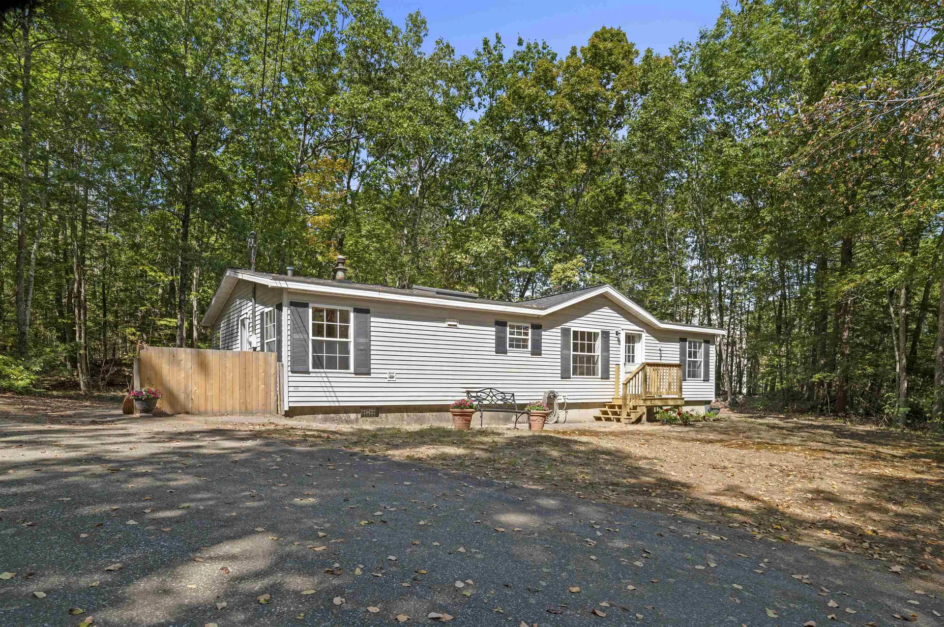 16 Bennett Way Newmarket NH 03857