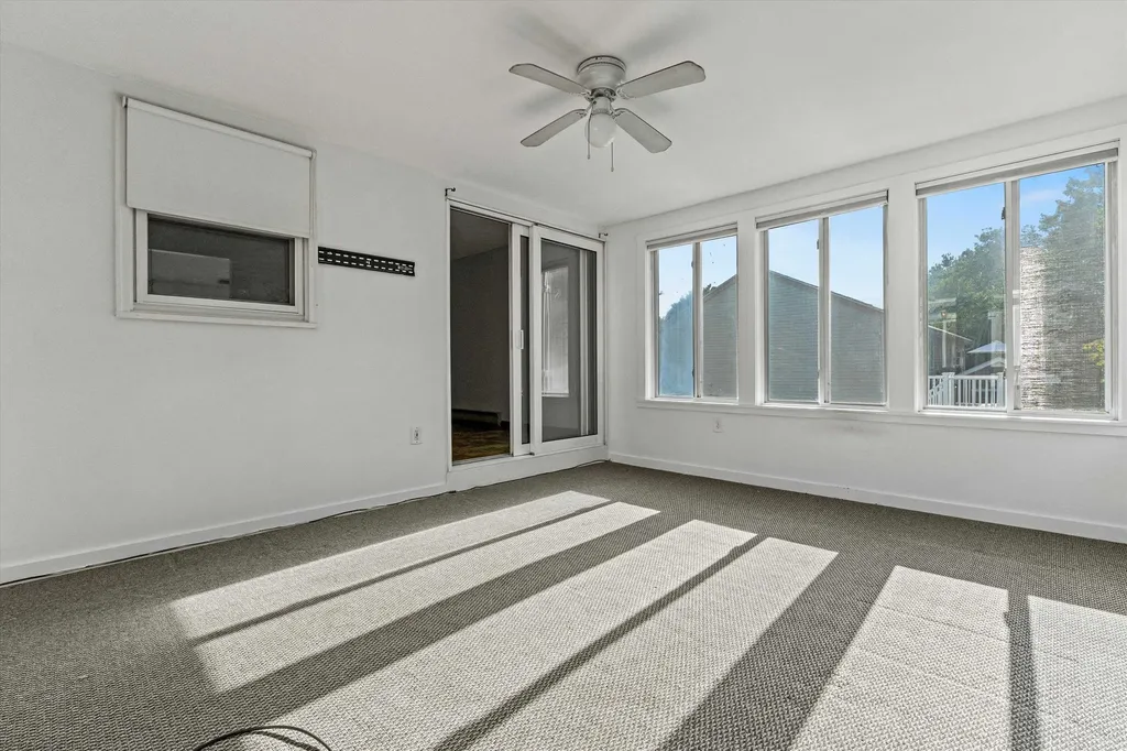 90L Derryfield Road Derry NH 03038