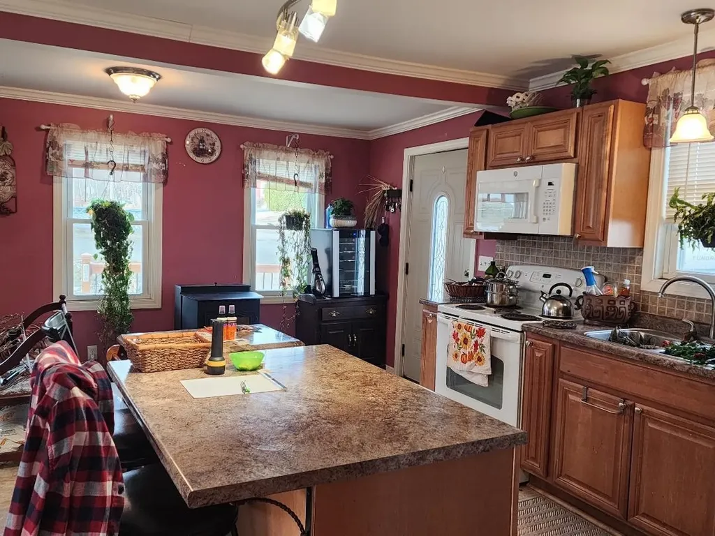 135 Mount Forist Street Berlin NH 03570