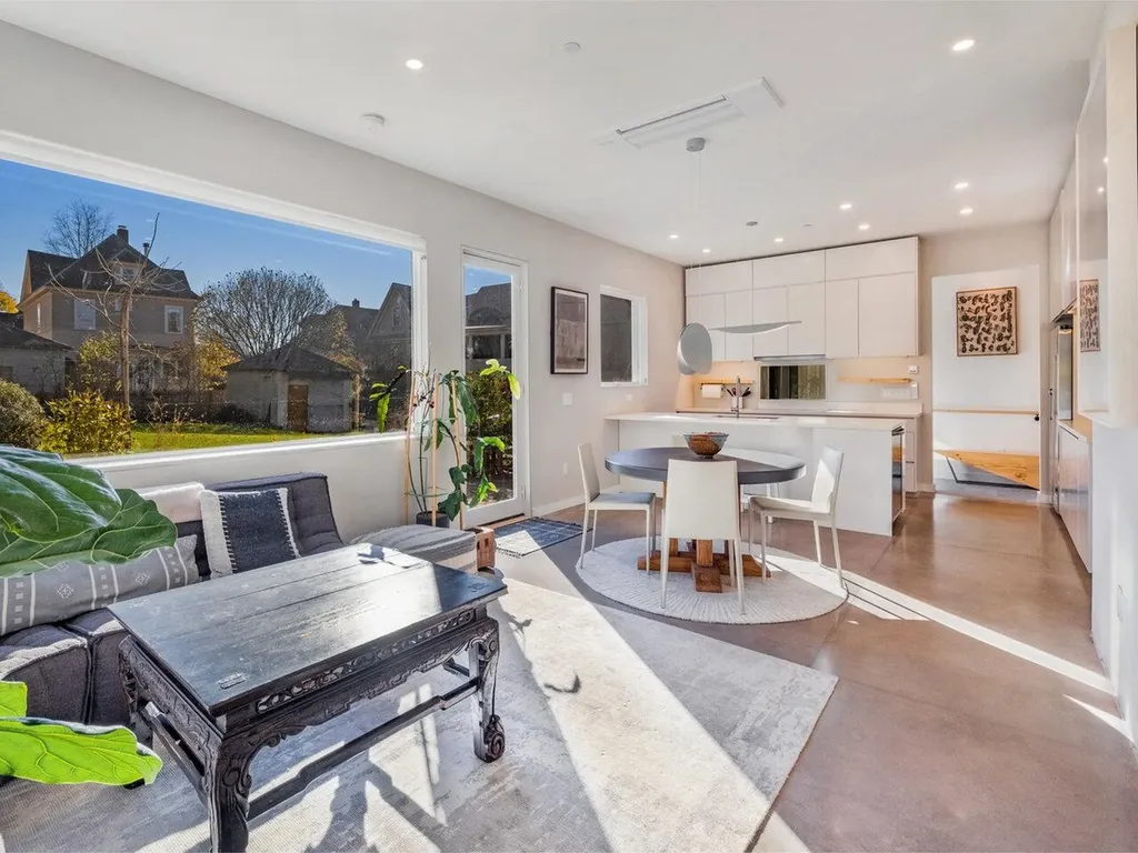 362-364 South Union Street Burlington VT 05401