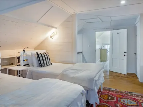 362 South Union Street Burlington VT 05401