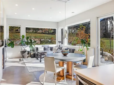 362 South Union Street Burlington VT 05401