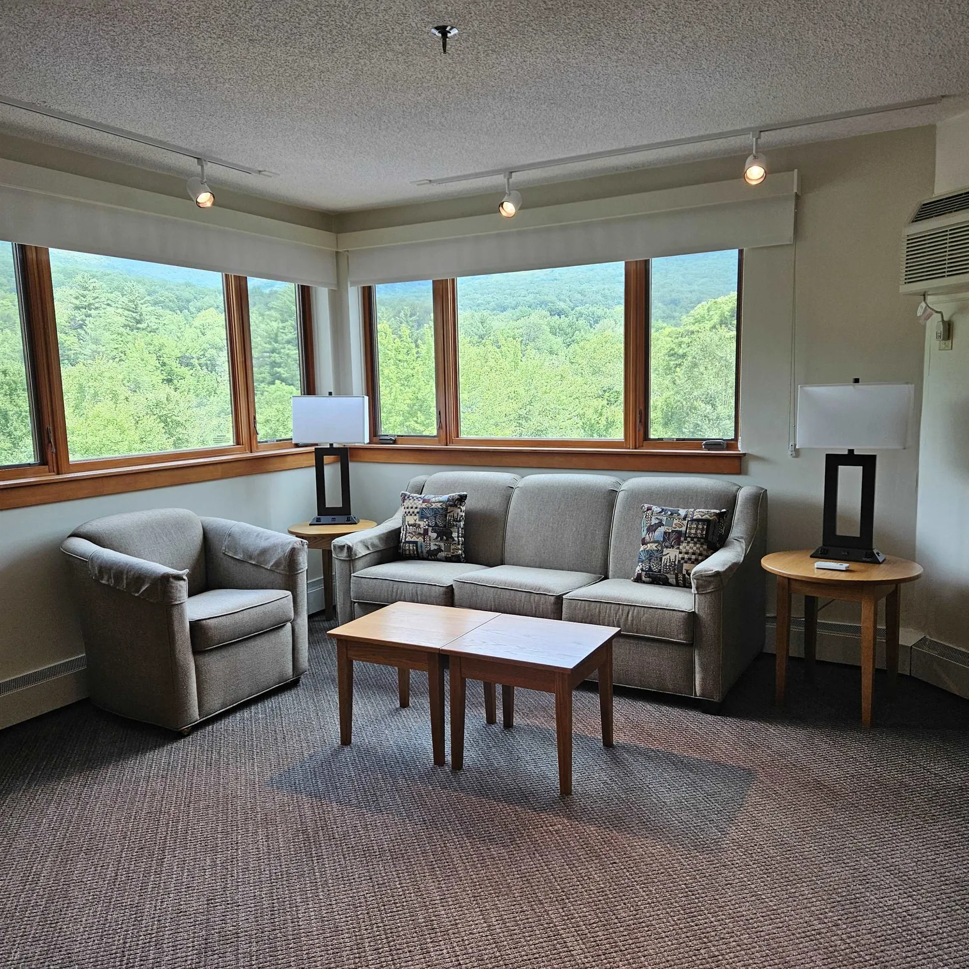 90 Loon Mountain Road Lincoln NH 03251