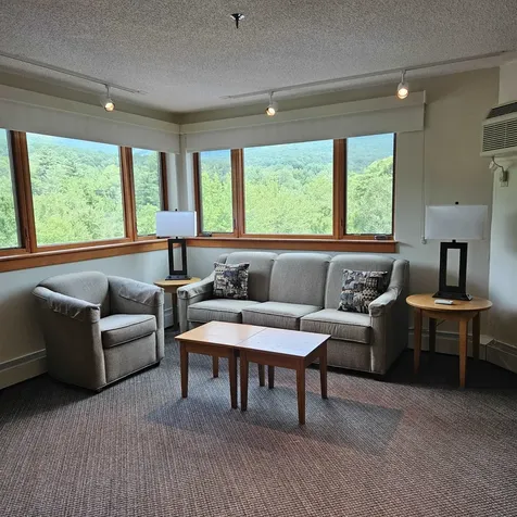 90 Loon Mountain Road Lincoln NH 03251