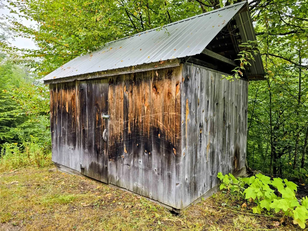 3781 Maplewood Road Corinth VT 05039