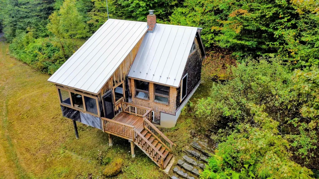 3781 Maplewood Road Corinth VT 05039