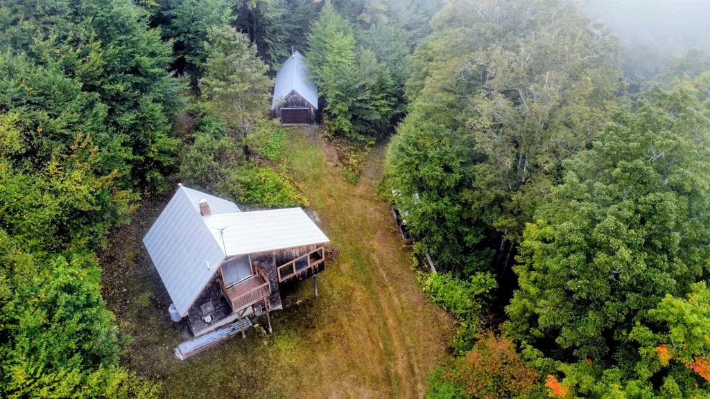3781 Maplewood Road Corinth VT 05039