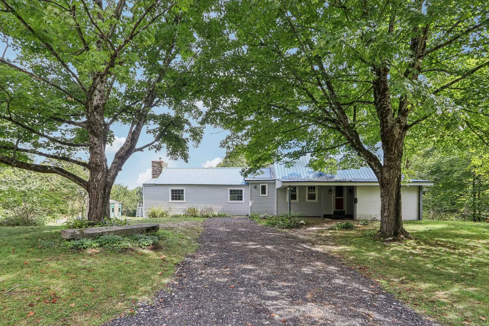 60 Ledge Farm Road Nottingham NH 03290