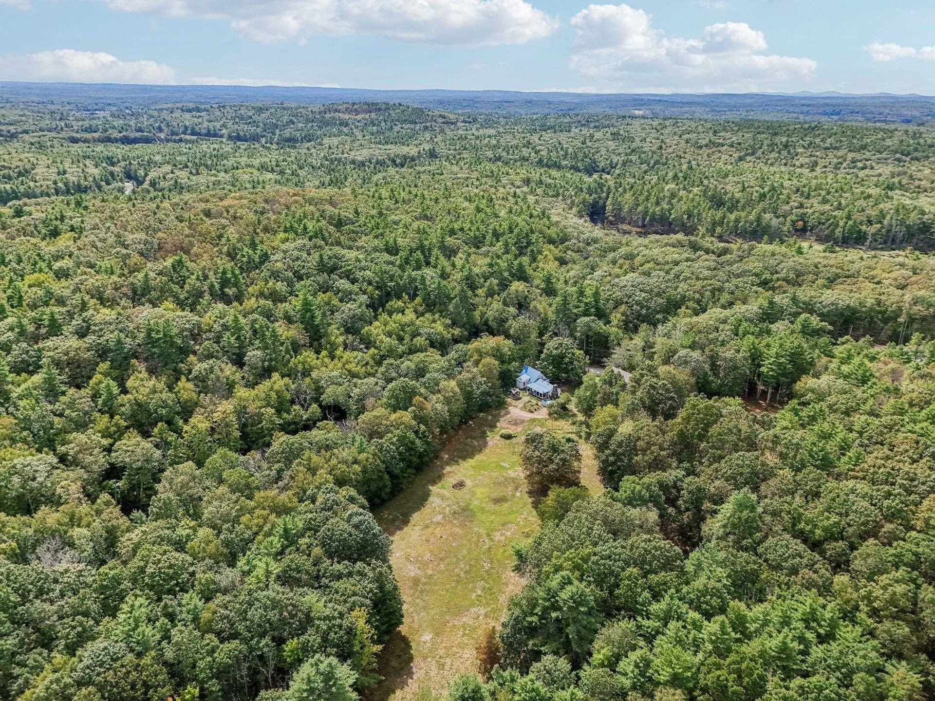 60 Ledge Farm Road Nottingham NH 03290