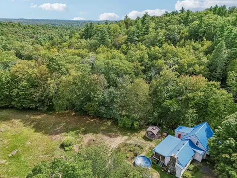 60 Ledge Farm Road Nottingham NH 03290