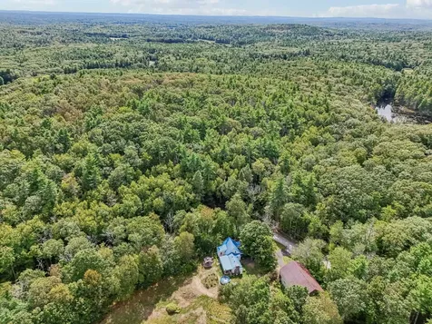 60 Ledge Farm Road Nottingham NH 03290