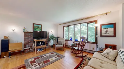 93 Hanley Lane Jericho VT 05465