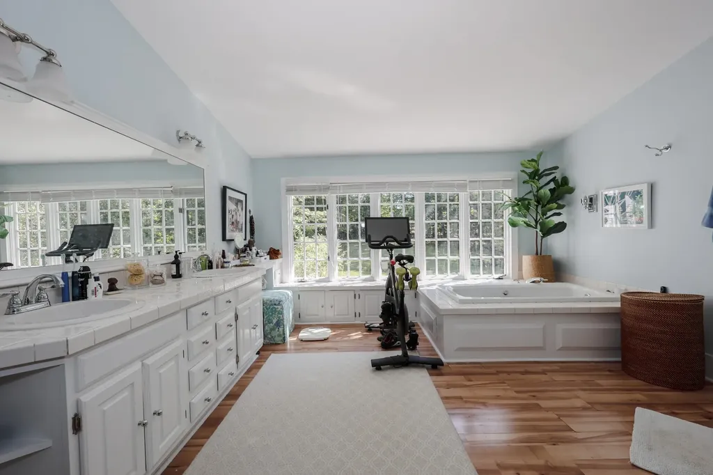 89 Old Henniker Road Hopkinton NH 03229