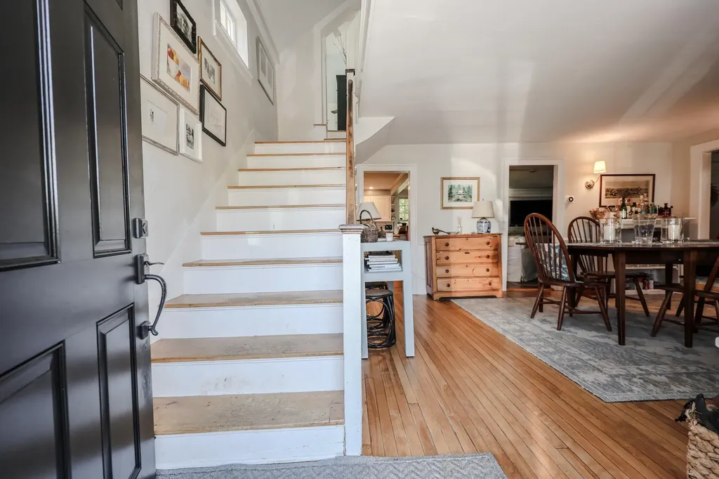 89 Old Henniker Road Hopkinton NH 03229