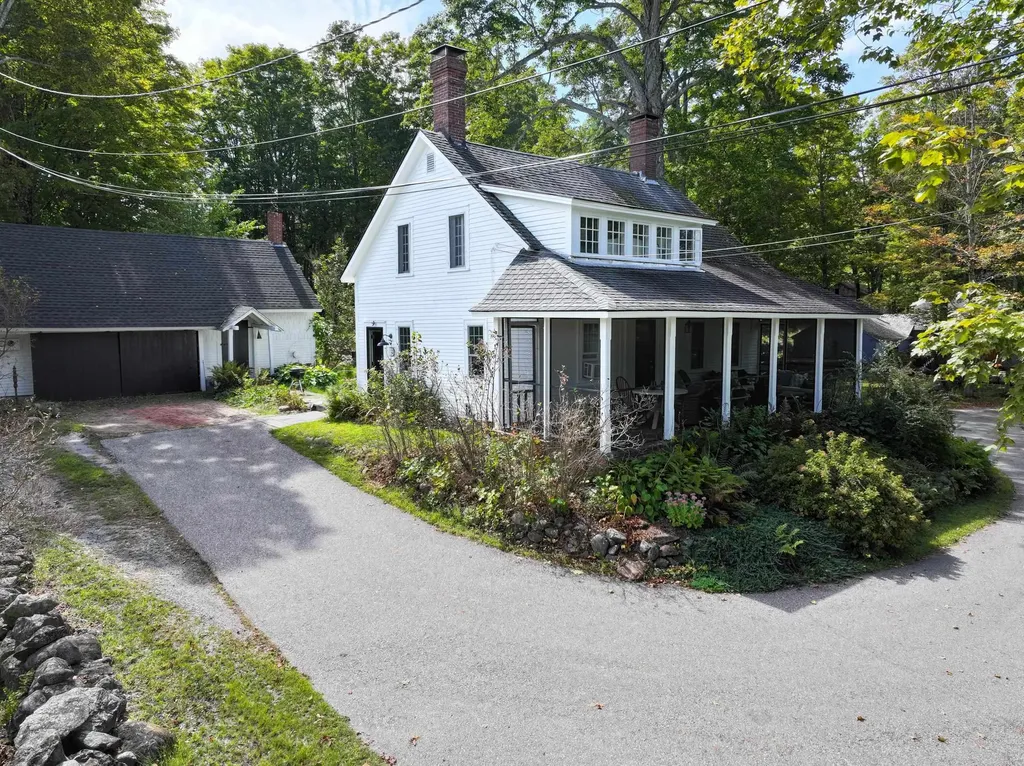 89 Old Henniker Road Hopkinton NH 03229