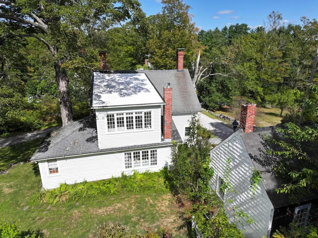 89 Old Henniker Road Hopkinton NH 03229