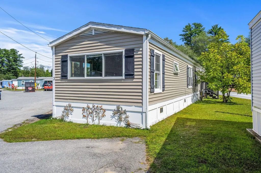 3 Friendship Drive Salem NH 03079