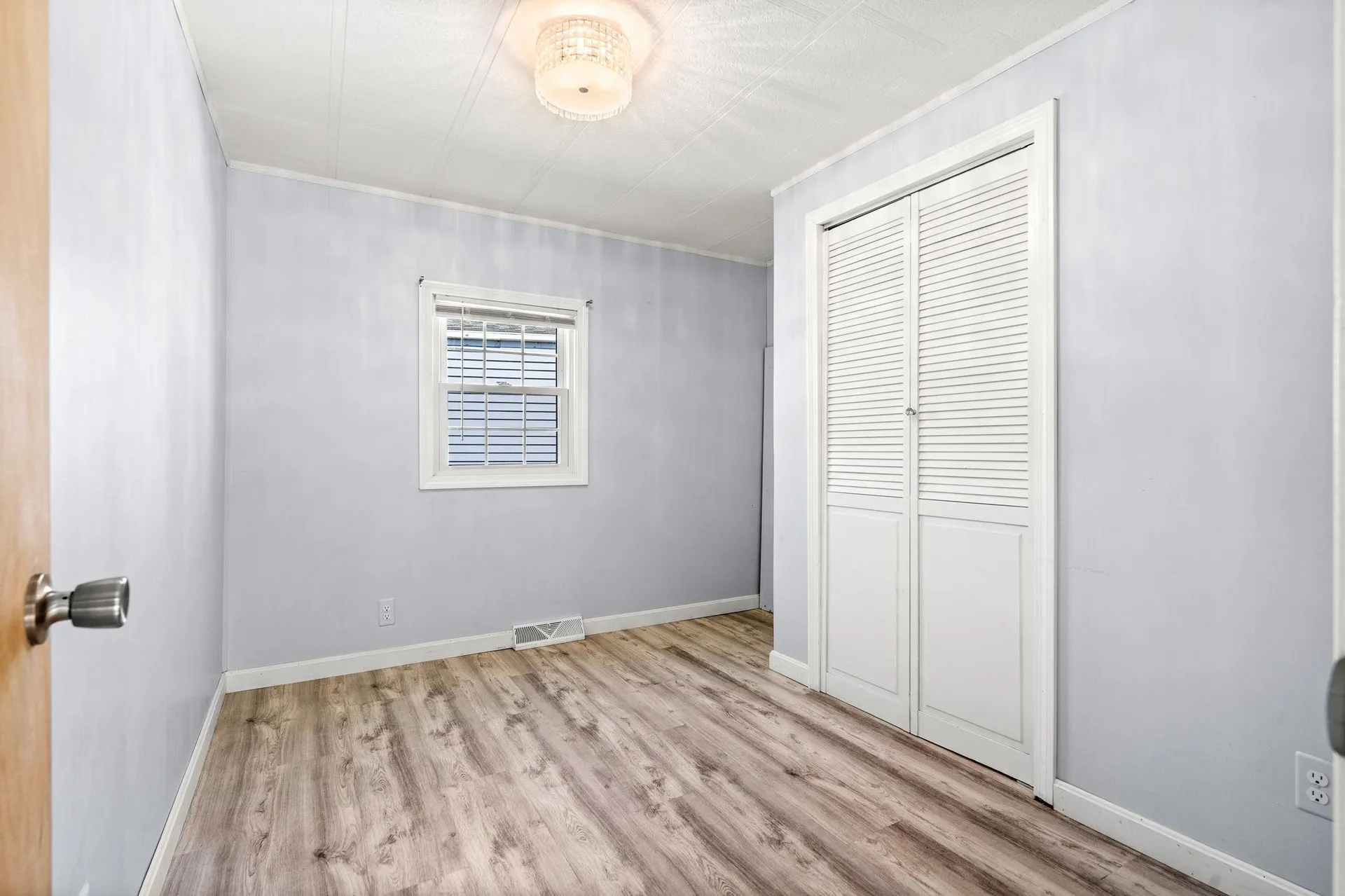 3 Friendship Drive Salem NH 03079