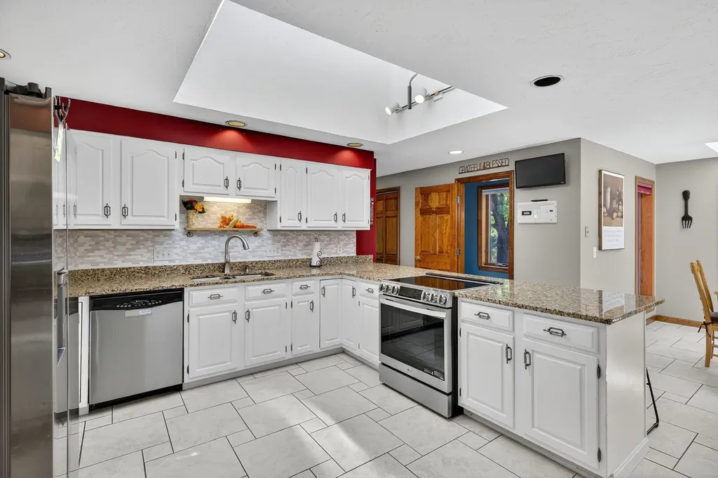 168 Arch Street Keene NH 03431