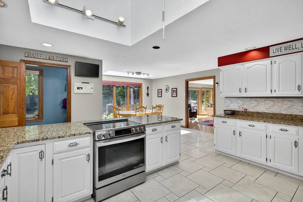 168 Arch Street Keene NH 03431