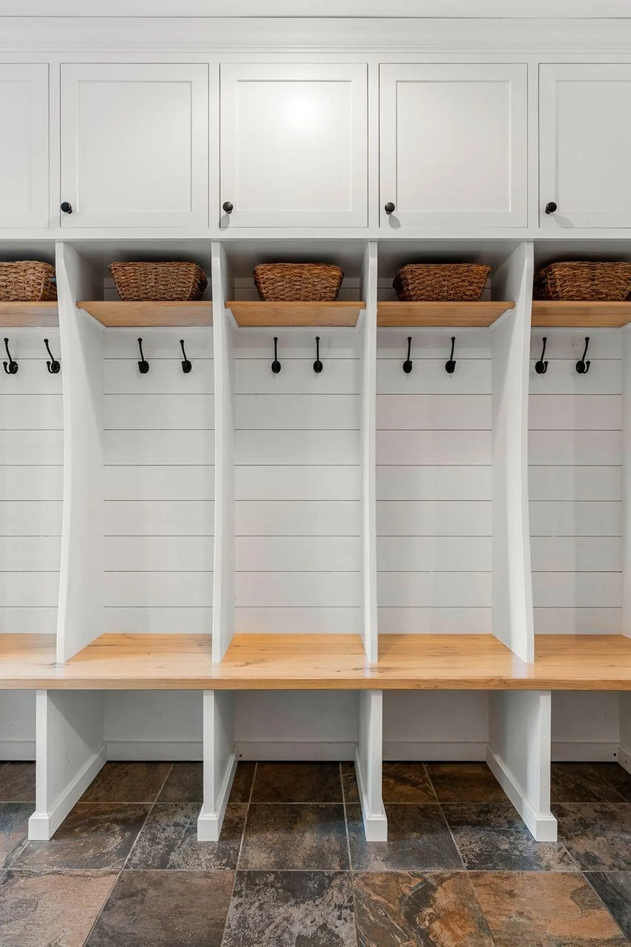 48 South Road East Kingston NH 03827