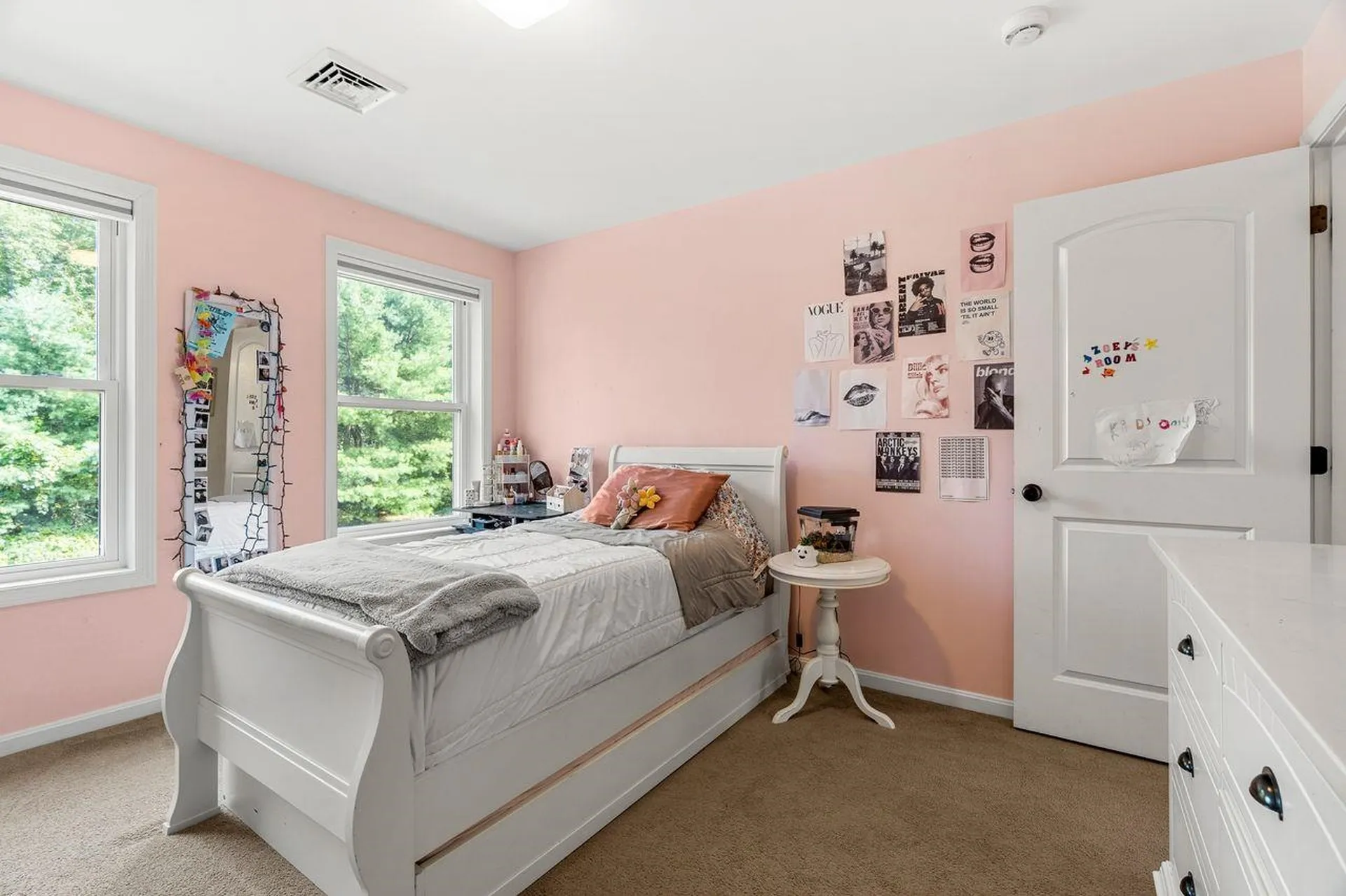 48 South Road East Kingston NH 03827