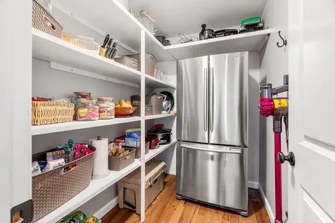 48 South Road East Kingston NH 03827