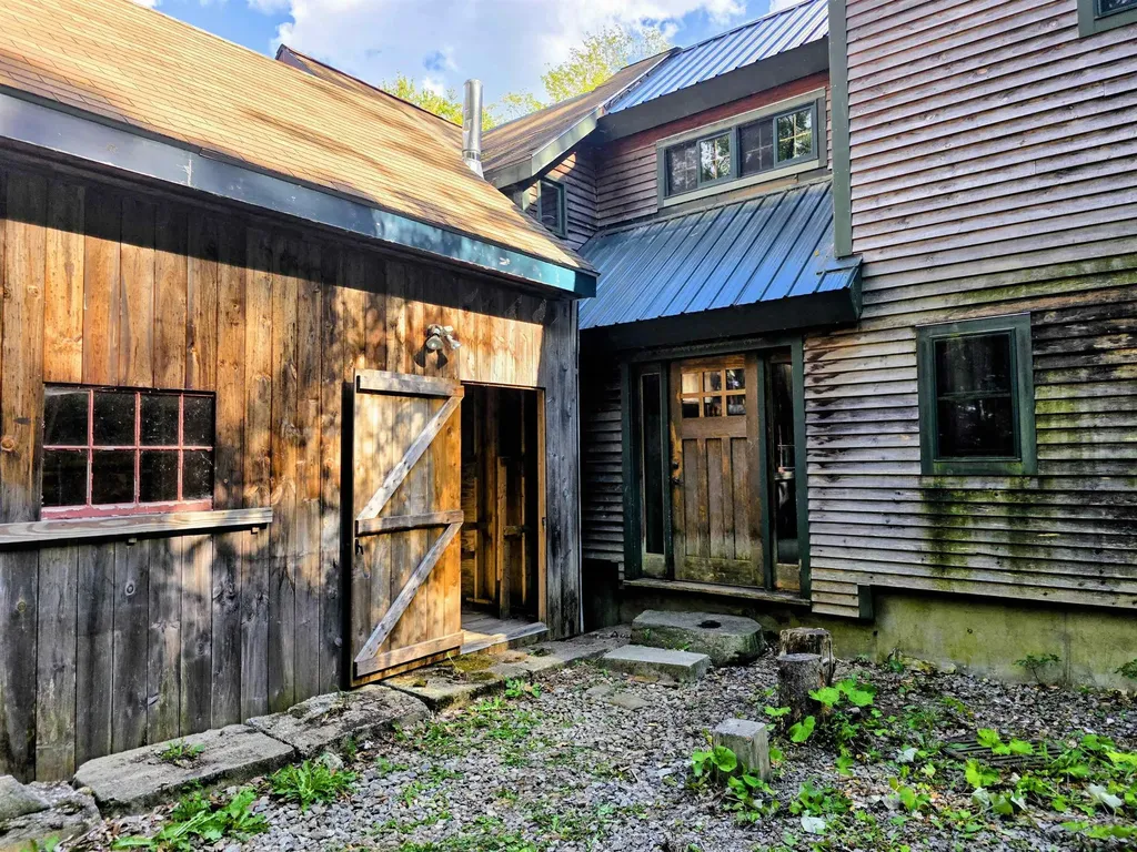 45 Henderson Road Nelson NH 03457