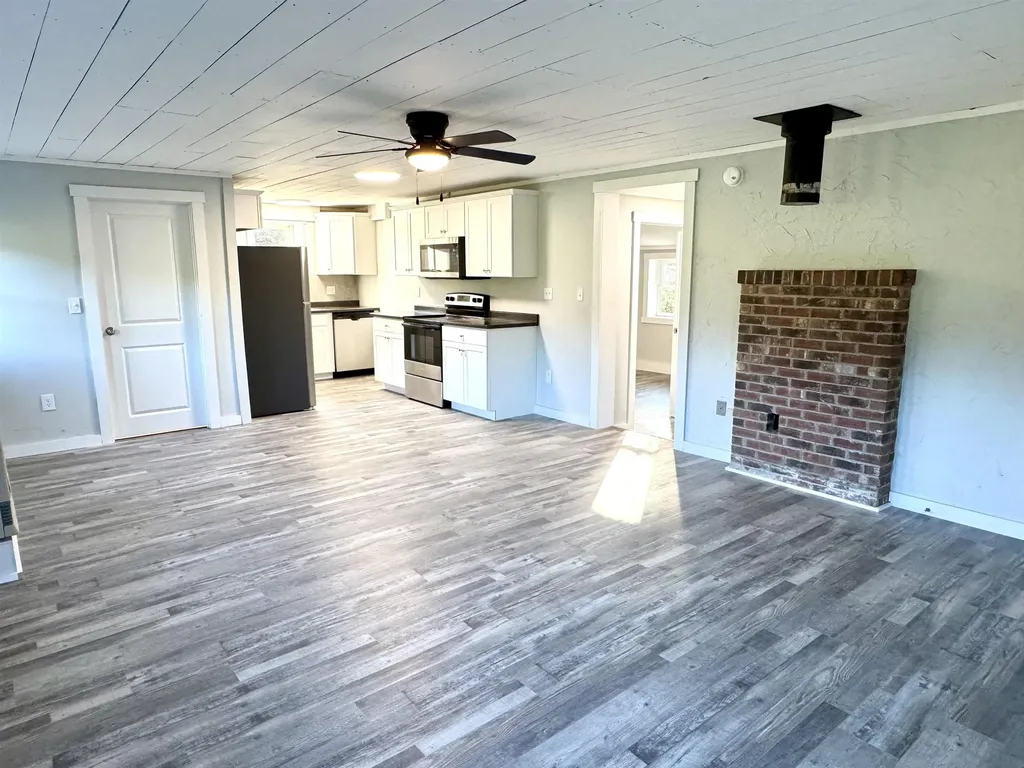 301 Pope Road Lowell VT 05847