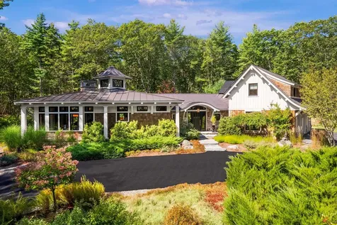 5 Bristol Lane York ME 03909-5174