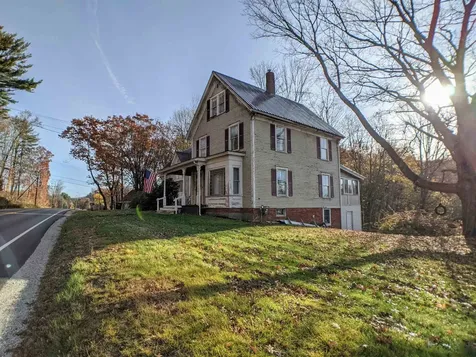 667 Laconia Road Tilton NH 03276