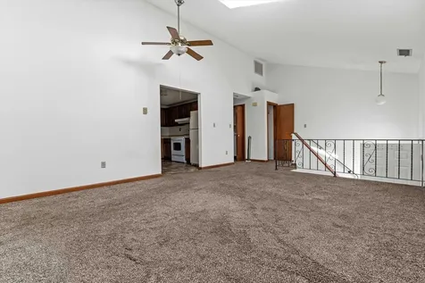 90L Derryfield Road Derry NH 03038