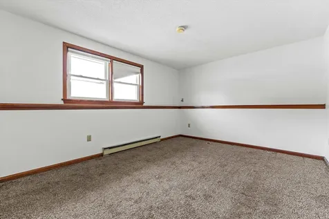 90L Derryfield Road Derry NH 03038