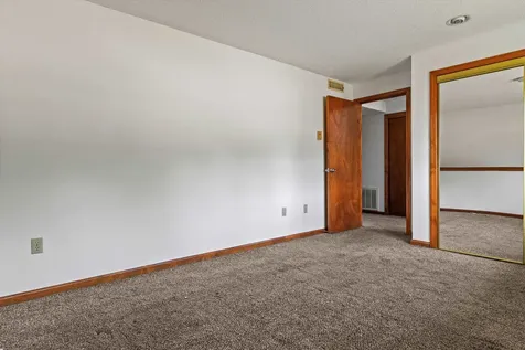 90L Derryfield Road Derry NH 03038