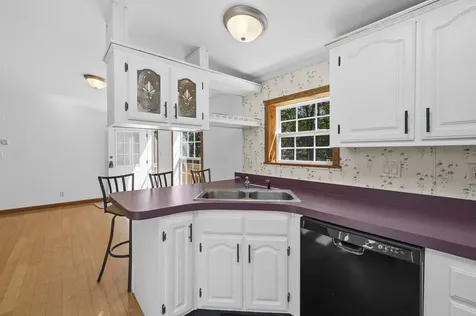 16 Bennett Way Newmarket NH 03857