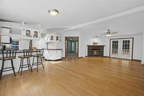 16 Bennett Way Newmarket NH 03857