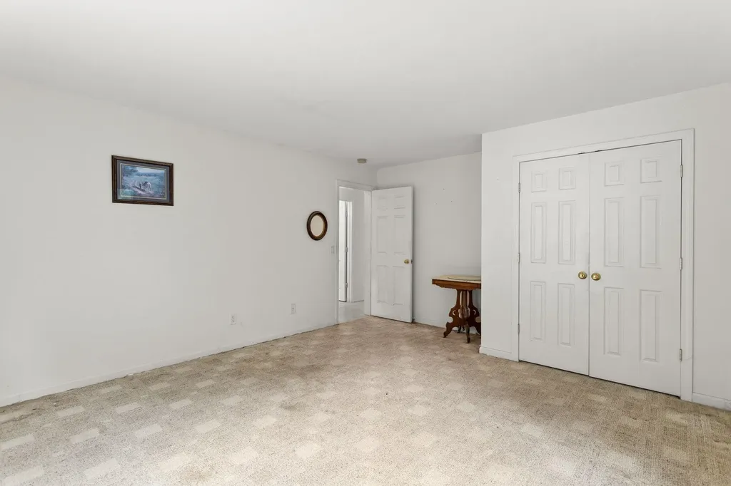 66 Staniels Road Chichester NH 03258