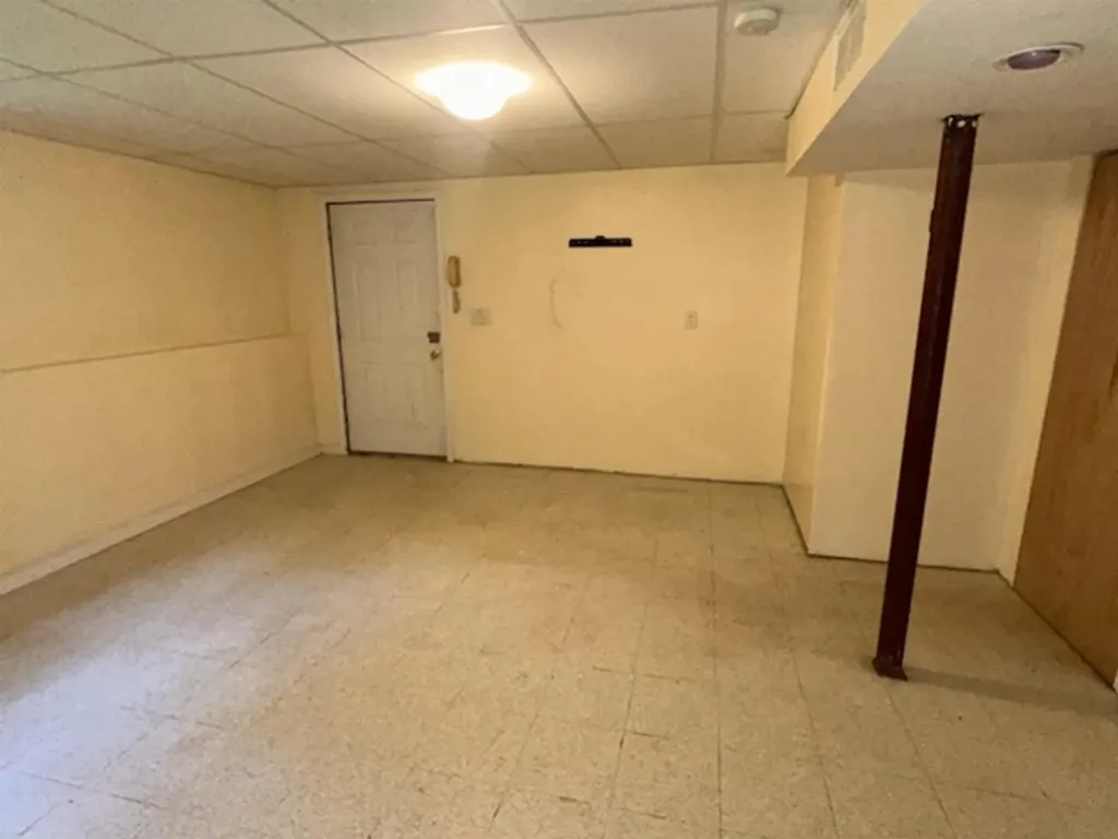 66 Staniels Road Chichester NH 03258