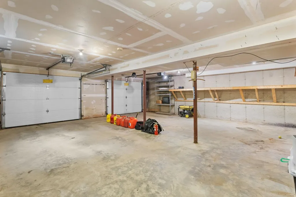 66 Staniels Road Chichester NH 03258