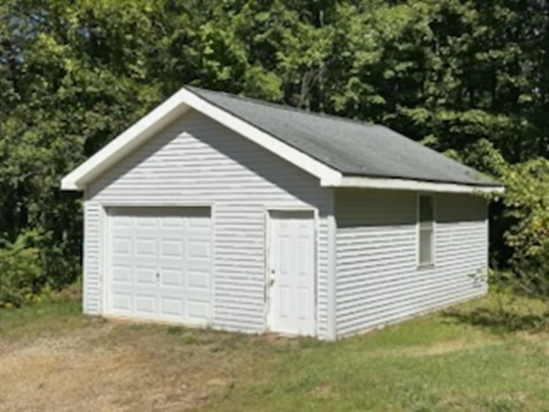 66 Staniels Road Chichester NH 03258