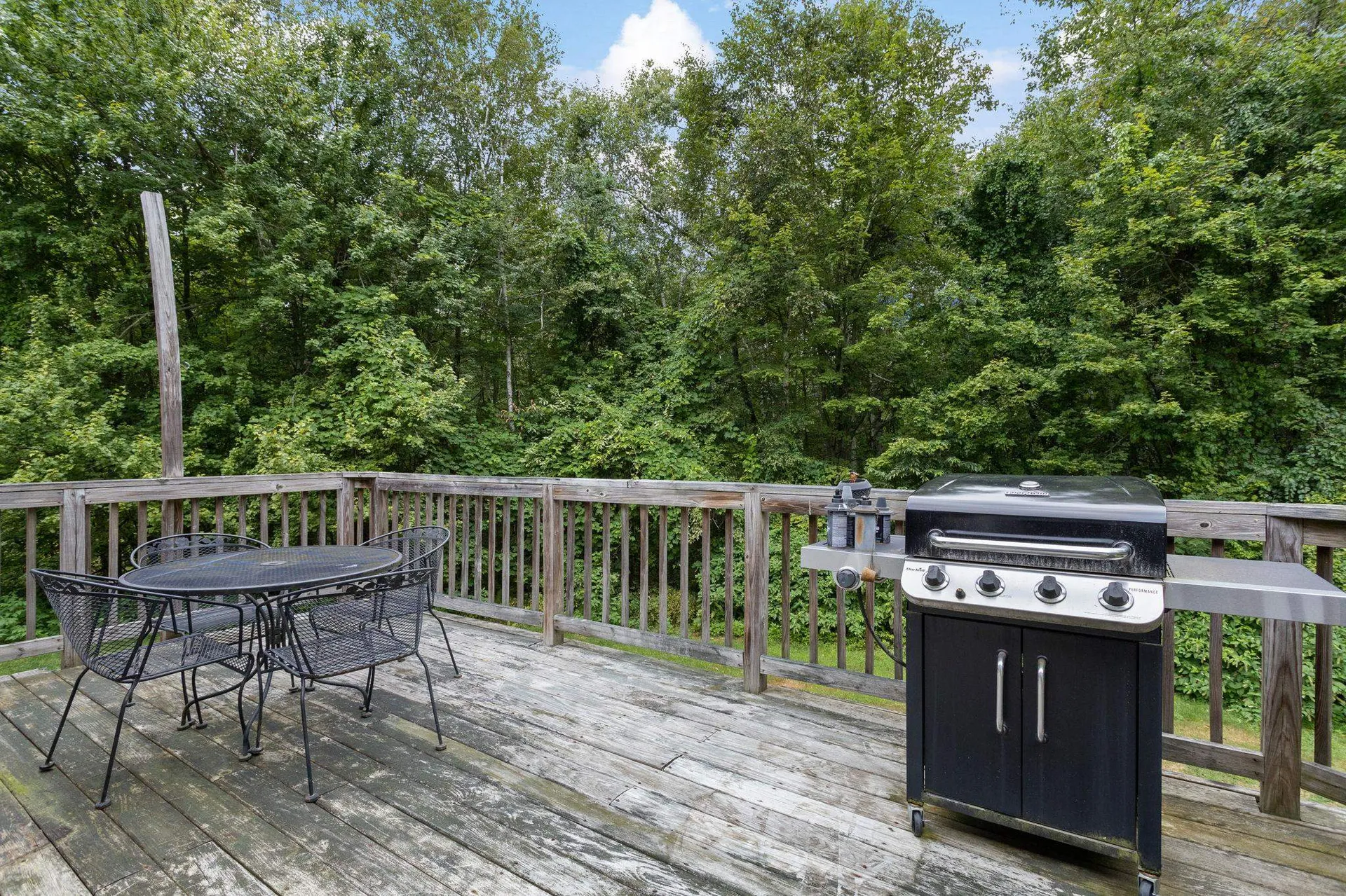 66 Staniels Road Chichester NH 03258