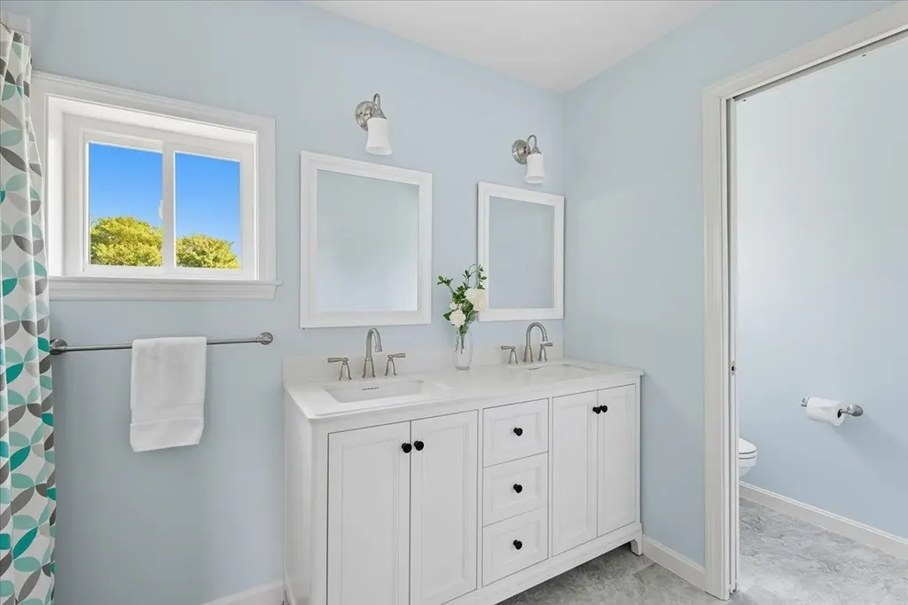 4733 Maquam Shore Road St. Albans Town VT 05481