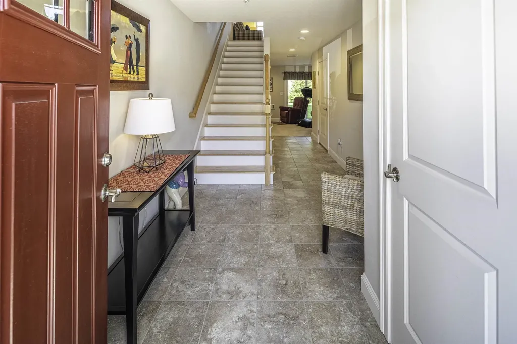 21 Artisan Way Dover NH 03820