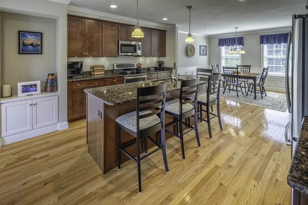 21 Artisan Way Dover NH 03820